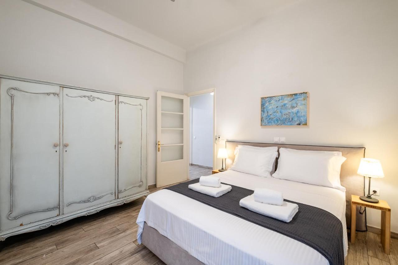 Central5 Boutique Apartments With Common Garden Next To Metro Athena Bagian luar foto