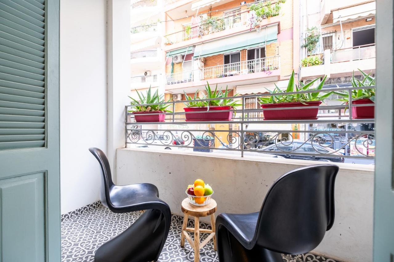 Central5 Boutique Apartments With Common Garden Next To Metro Athena Bagian luar foto