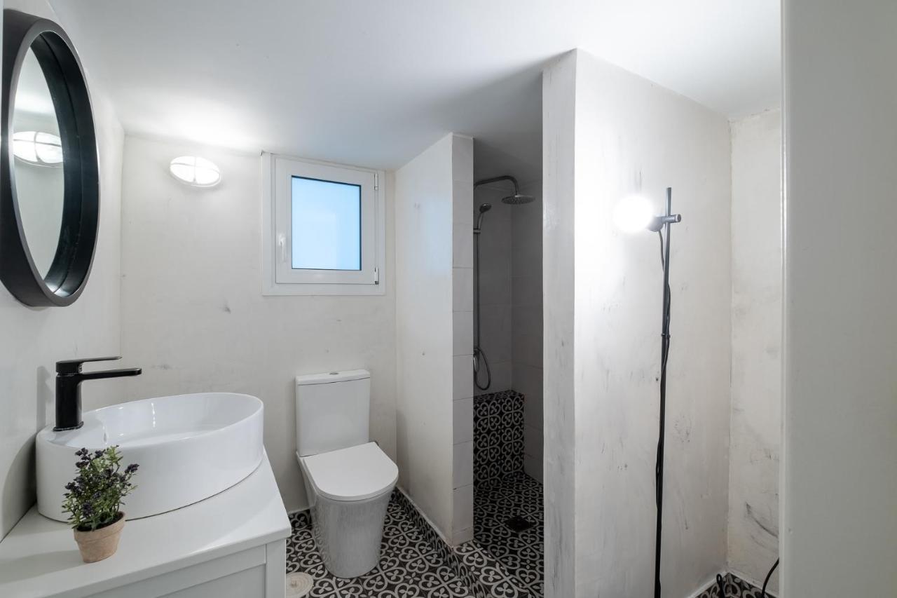 Central5 Boutique Apartments With Common Garden Next To Metro Athena Bagian luar foto