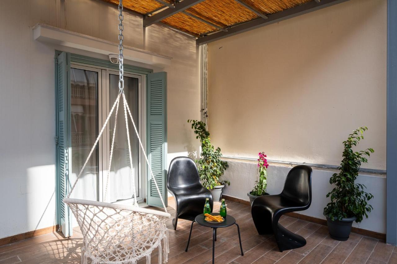 Central5 Boutique Apartments With Common Garden Next To Metro Athena Bagian luar foto