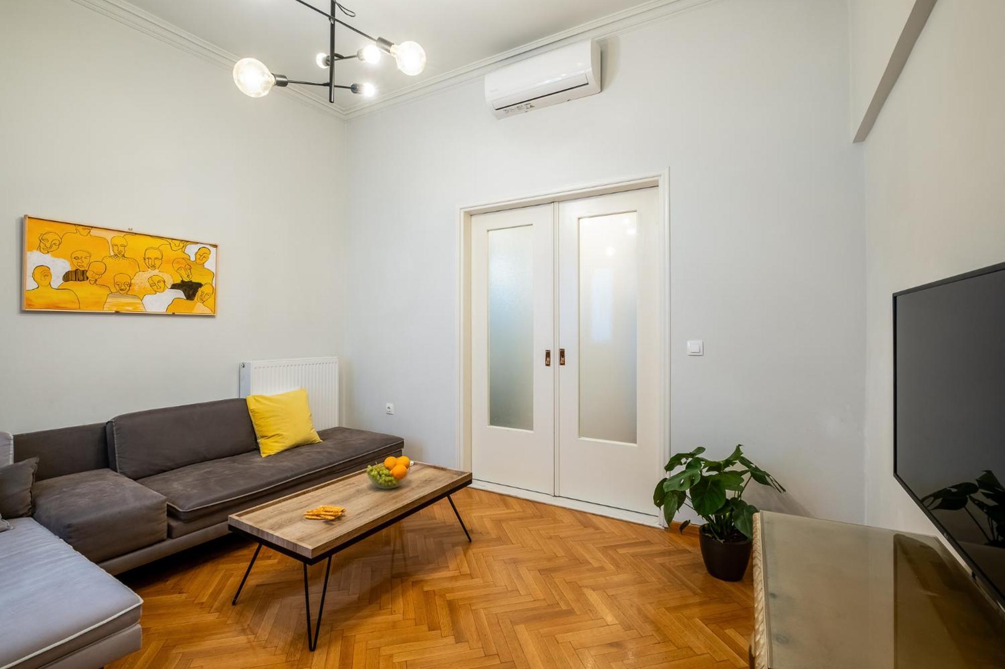 Central5 Boutique Apartments With Common Garden Next To Metro Athena Bagian luar foto